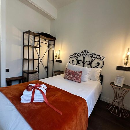 Claren'S Boutique Rooms Cangas De Narcea Exterior foto